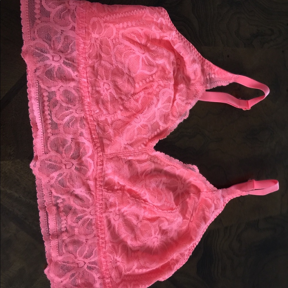 Victoria's Secret Bralettes 15 different colors - Picture 6 of 8